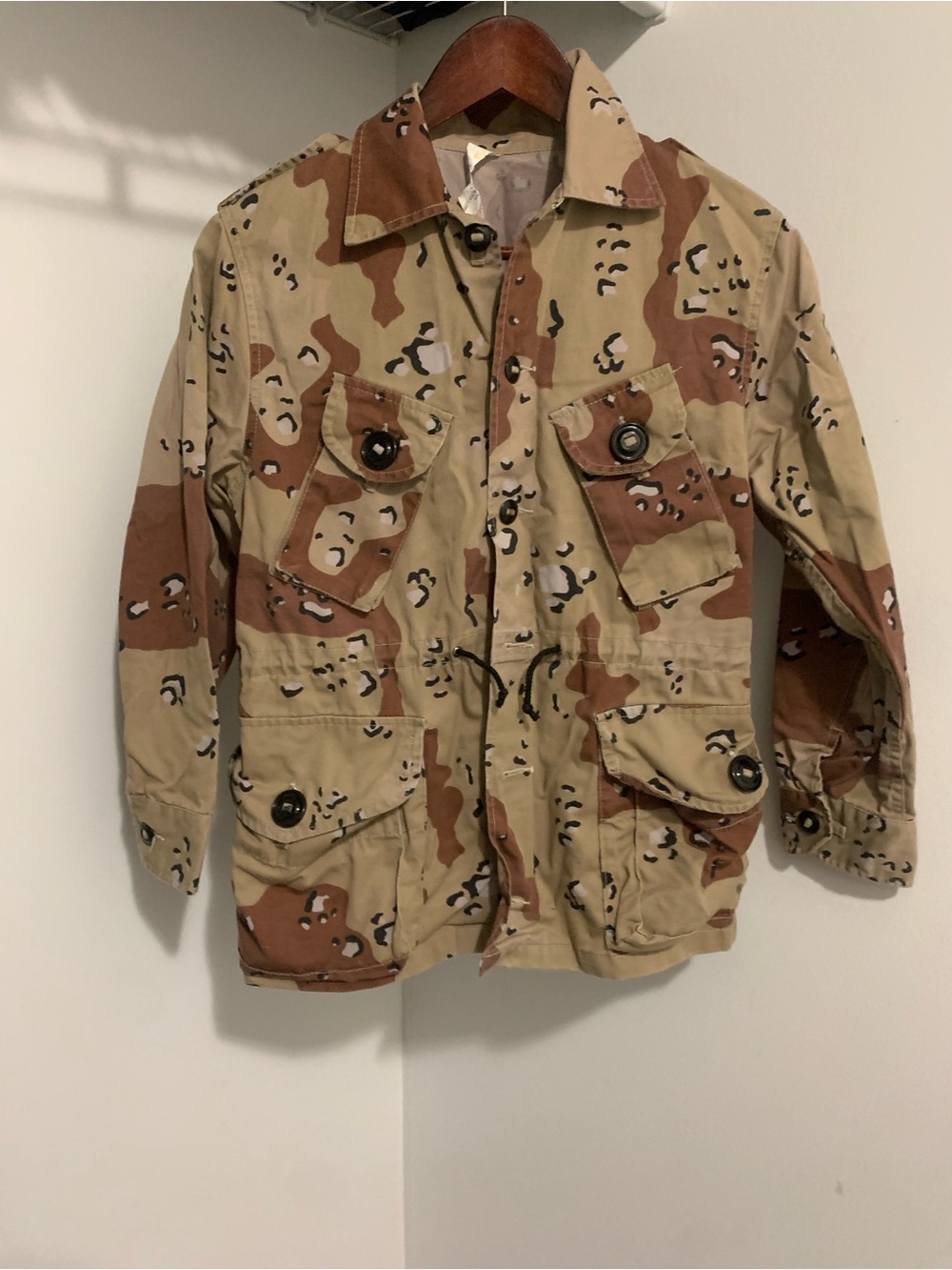 90’sVintage Desert Camo Military-Style Button-Up Jacket | Size S Made in Canada